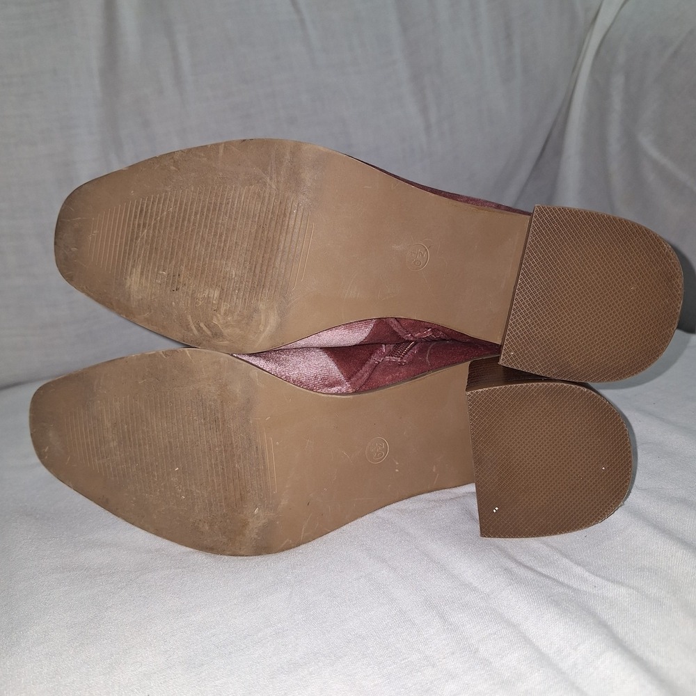 Crown & Ivy Sanna BLUSH PINK Velvet Lace Up Grandmacore Boots 6.5M Victorian - Picture 10 of 12